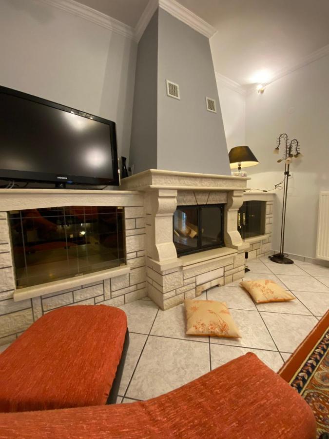 דירות קרפניסיון Sitara'S House מראה חיצוני תמונה