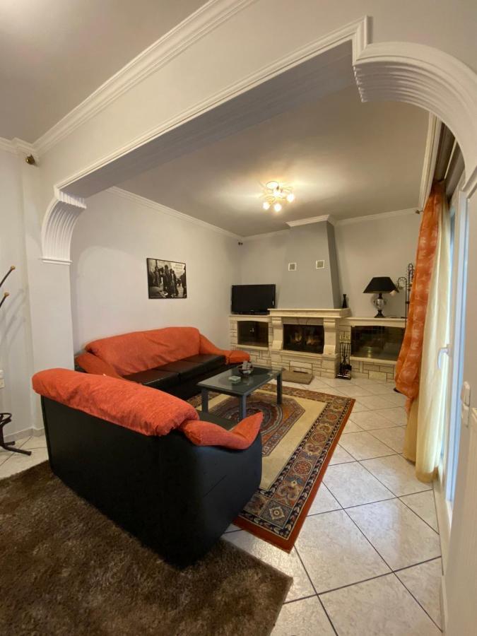 דירות קרפניסיון Sitara'S House מראה חיצוני תמונה