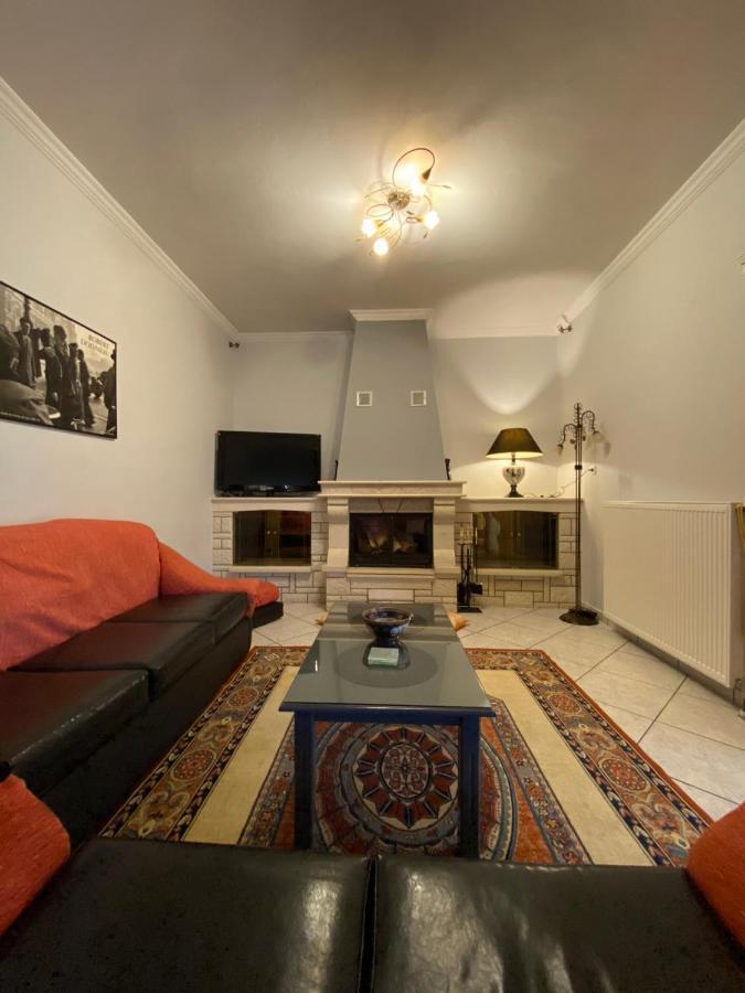 דירות קרפניסיון Sitara'S House מראה חיצוני תמונה